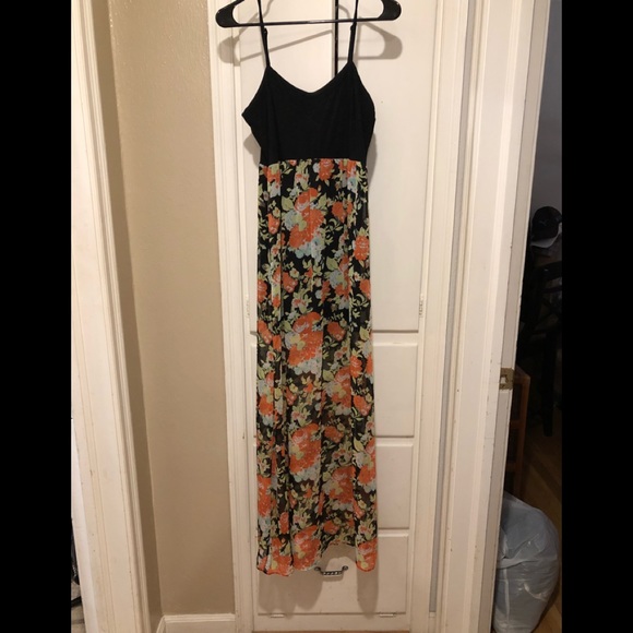 Volcom Maxi Dress - Picture 1 of 5